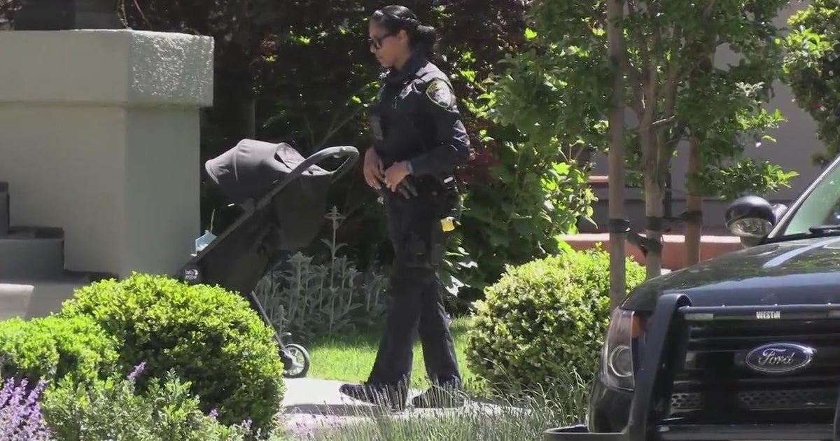 Oakland police search for suspects in attempted armed robbery that ...