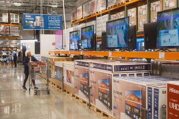 Торжественное открытие оптового магазина Costco