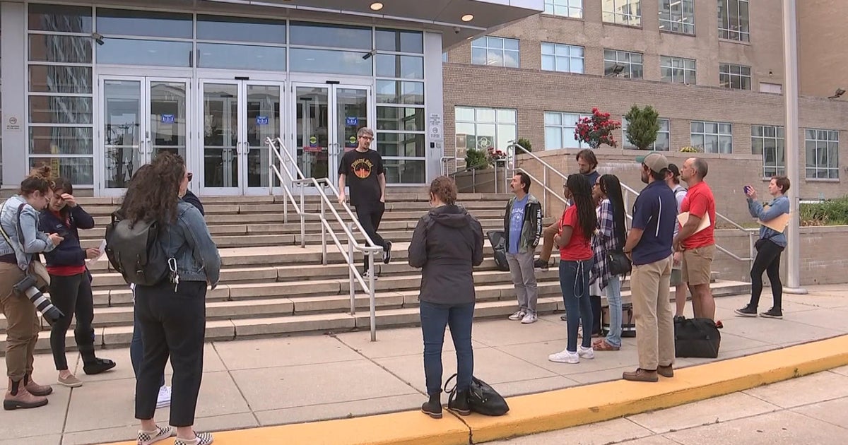 Teachers, families demand more answers on asbestos in Philly schools - Vimarsana News