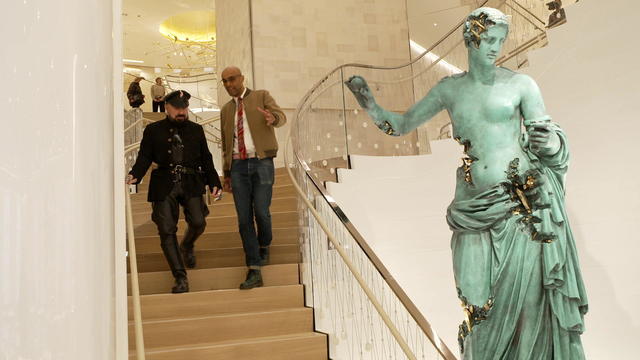 Tiffany's NYC flagship store, shining brighter than ever - CBS News
