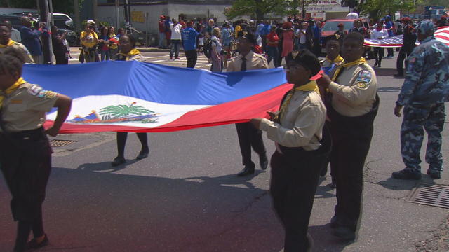 xdraw-haitian-parade-frame-4571.jpg 