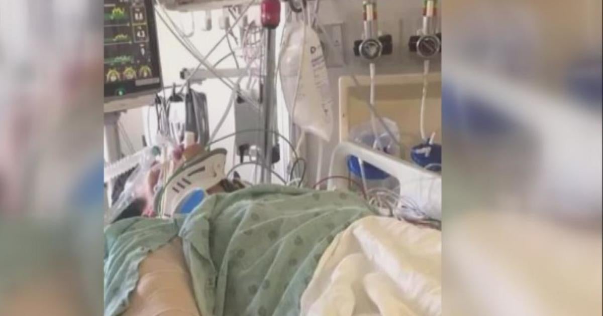 Jaime Davila recovers ICU crash killing Buffalo Grove teens - CBS Chicago