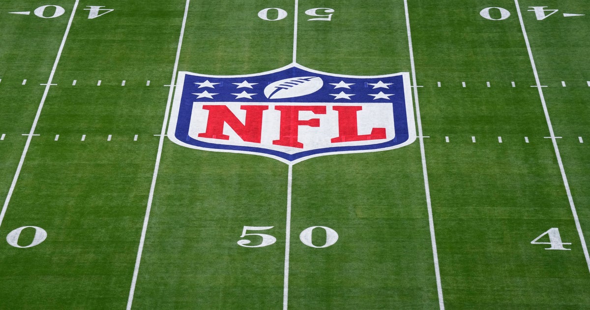 The NFL Gamers Affiliation would like the league to switch all fields to organic grass The NFL Gamers Affiliation would like the league to switch all fields to organic grass