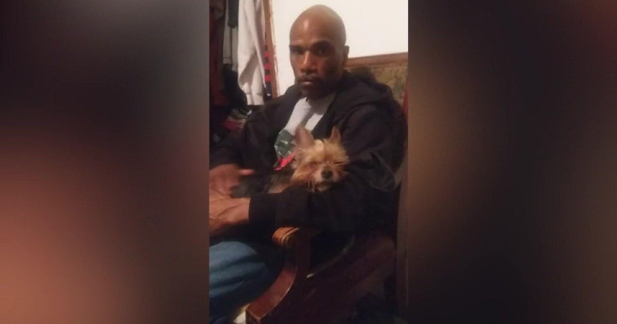Family of Ronald Anthony Smith, who was struck and killed by NYPD van ...