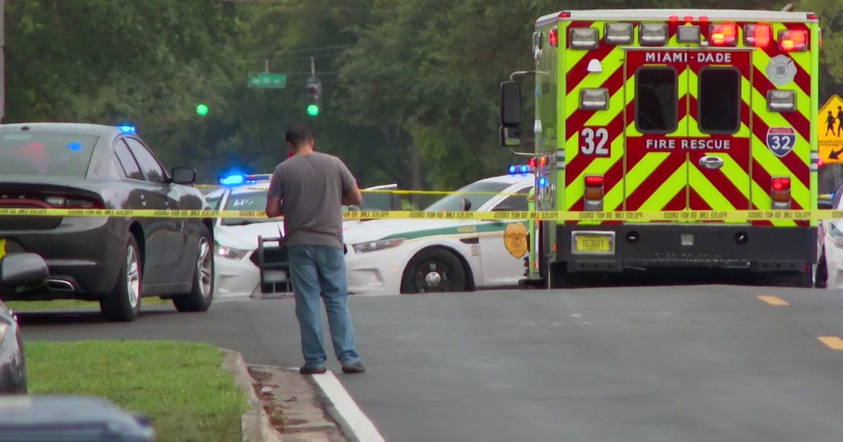 Police: Mom of 6 shot useless in entrance of youngsters close to NE Miami-Dade park