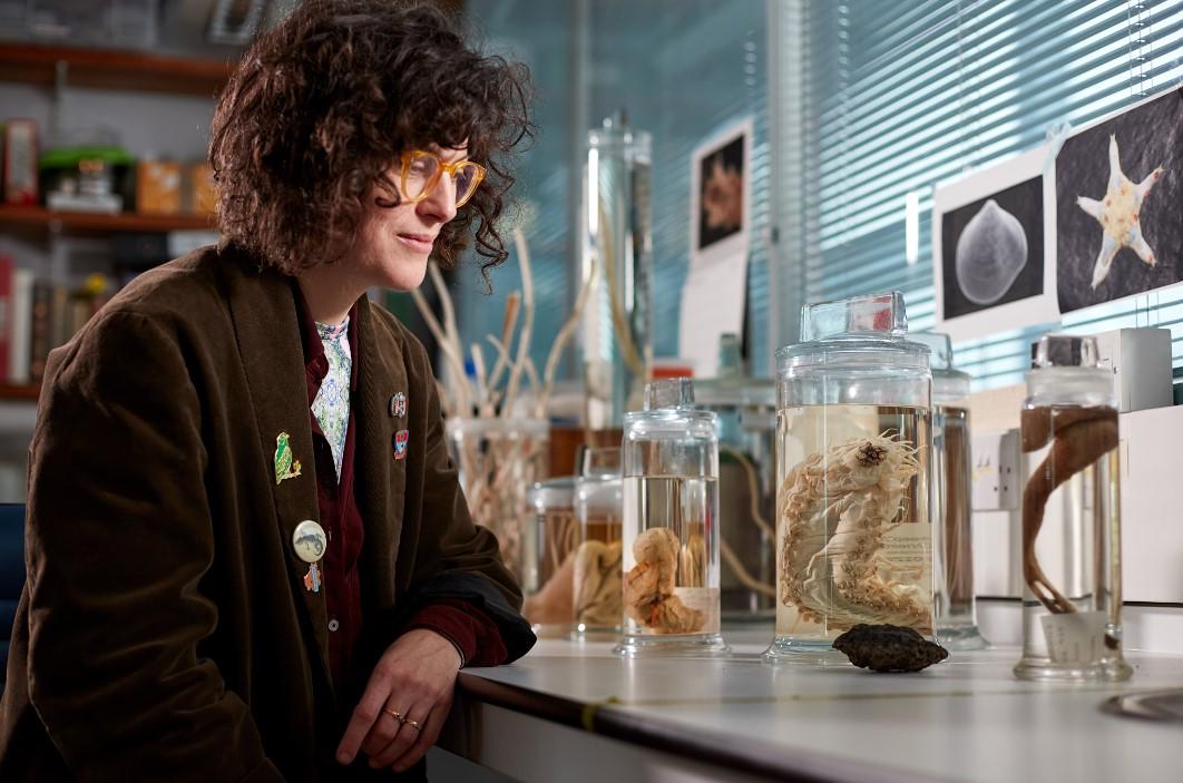 muriel-rabone-with-deep-sea-specimens.jpg 