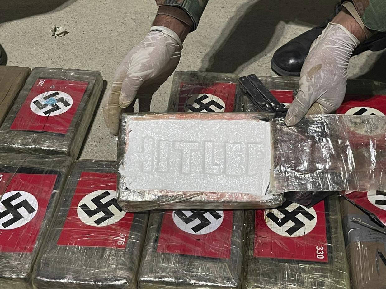 WORLD  Peru police seize cocaine packets with Nazi flag and Hitler’s name printed on the outside (cbsnews.com)