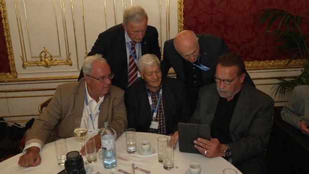 schwarzenegger-with-old-friends-in-austria.jpg 