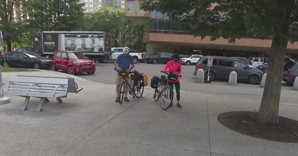 Downtown Pittsburgh full of activity as Memorial Day marks unofficial start of summer - Vimarsana News