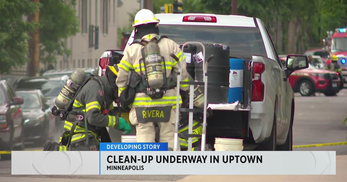 Crews in Uptown Minneapolis for clean-up effort - CBS Minnesota