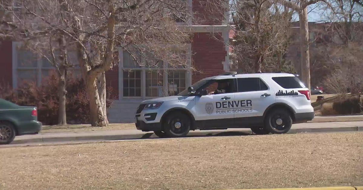 Denver Public Schools Board of Education to consider proposals about SROs - Vimarsana News