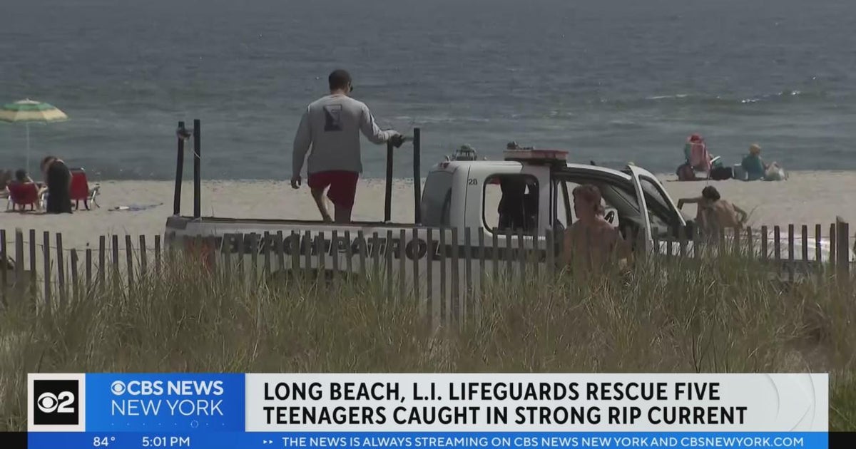 5 teens rescued from rip current in Long Beach - CBS New York