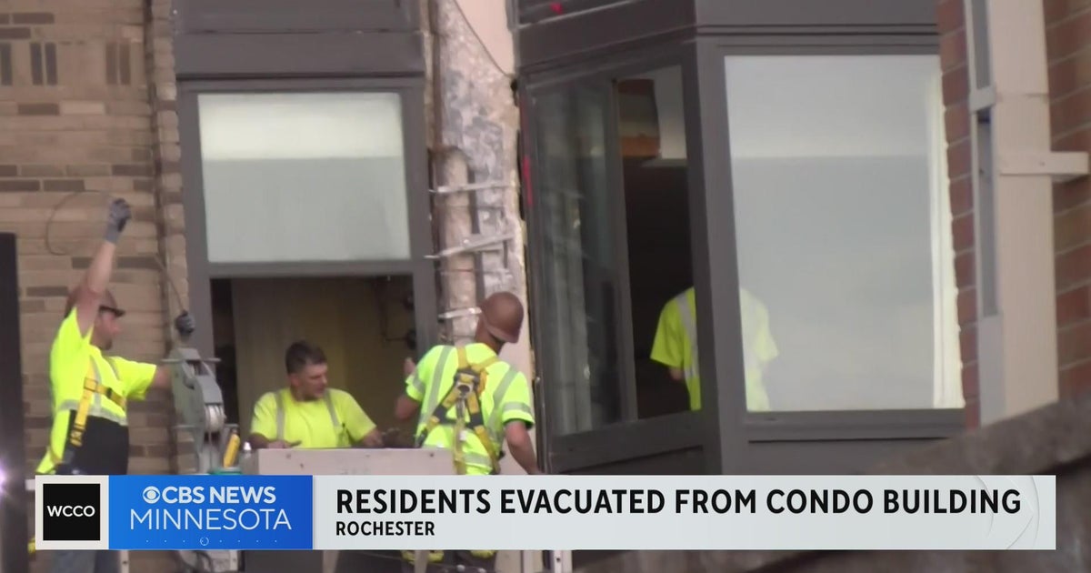 Red Cross helping residents evacuated from Rochester condos - CBS Minnesota