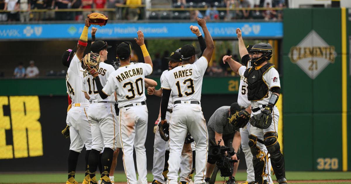 Pirates Use Sixth-Inning Surge in 4-3 Victory Over Cardinals