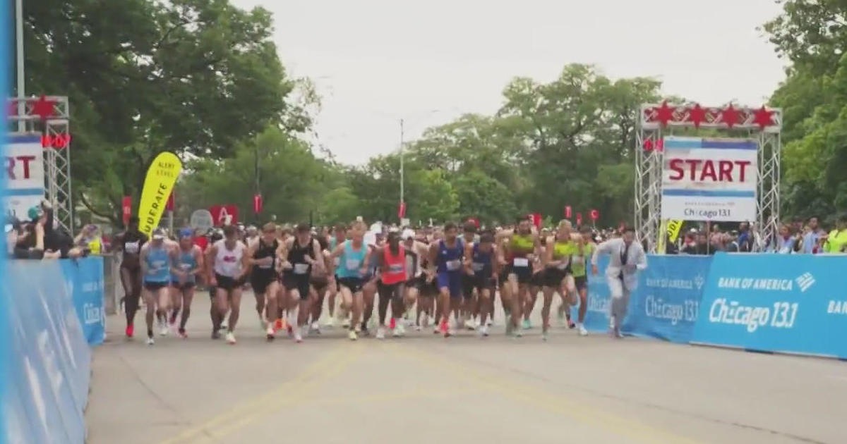 Runners race through Chicago's West Side for Bank of America Half