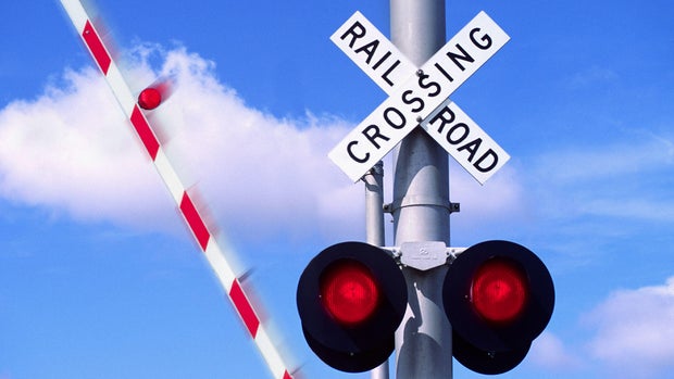 railroad-crossing.jpg