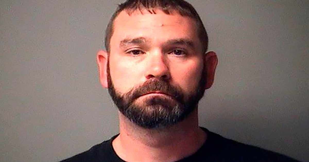 Man pleads guilty to assisting in plot to kidnap Michigan governor ...
