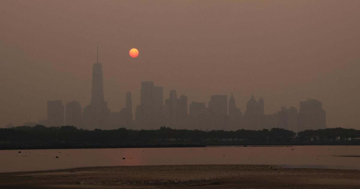Mayor Adams to address NYC's air quality alert from Canadian wildfires; Residents urged to avoid outdoor exertion