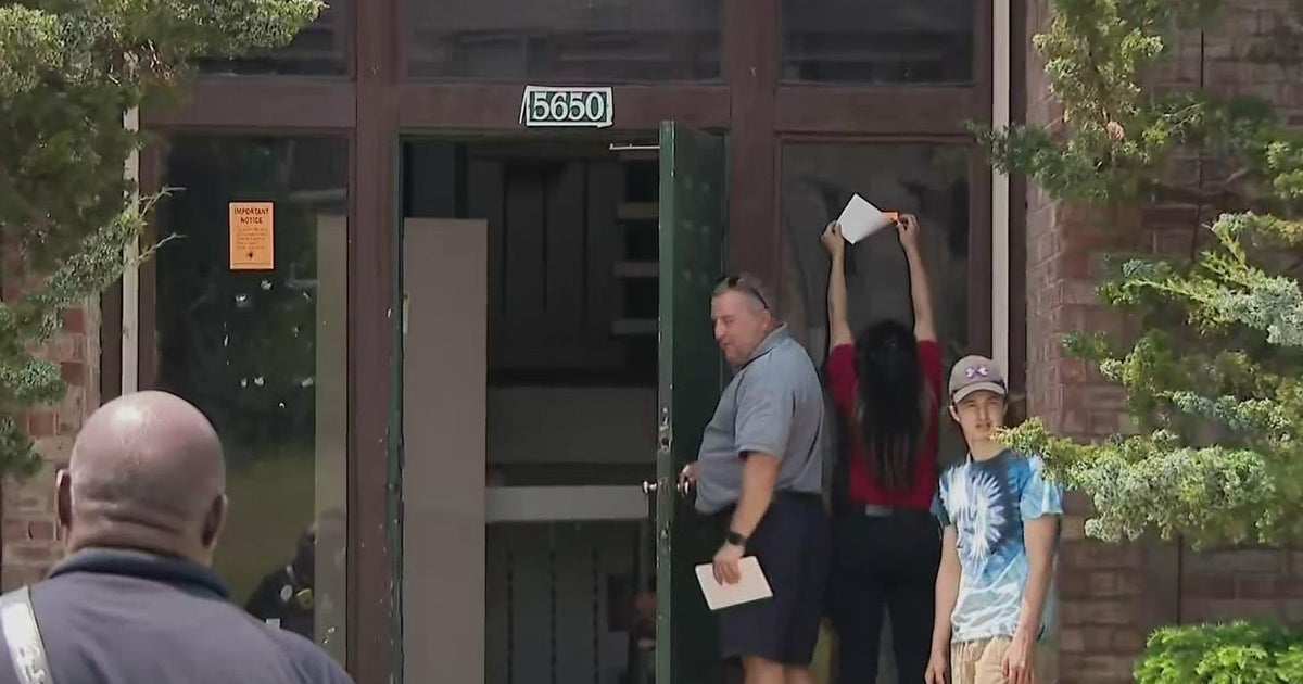 Merrillville, Indiana apartment residents frustrated by unsafe