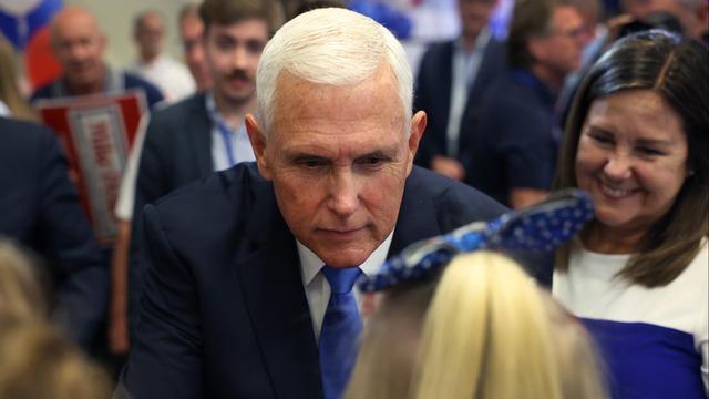 cbsn-fusion-how-pence-hopes-to-sway-evangelicals-from-trump-thumbnail-2032357-640x360.jpg 