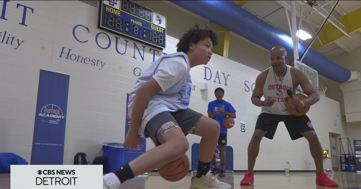 Detroit Pistons kick off youth academy basketball camp CBS Detroit