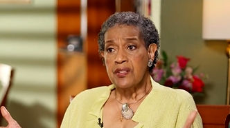 Myrlie Evers opens up about marriage to Medgar Evers, her fight after his death 