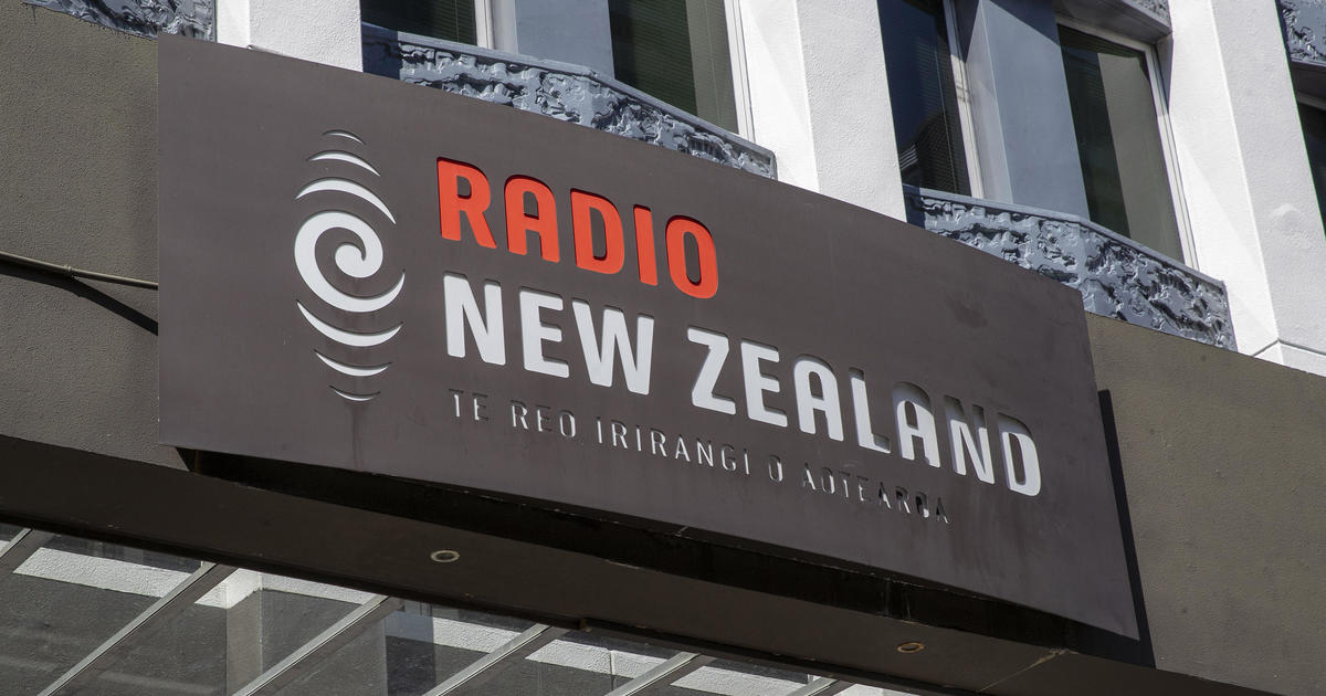 Head of Radio New Zealand public radio network apologizes for "pro-Kremlin garbage"