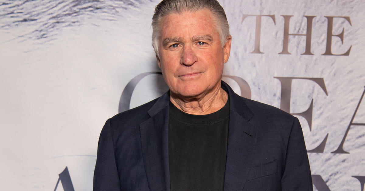 Treat Williams, star of "Everwood" and "Hair," dead at 71 after motorcycle crash in Vermont: "An actor's actor"