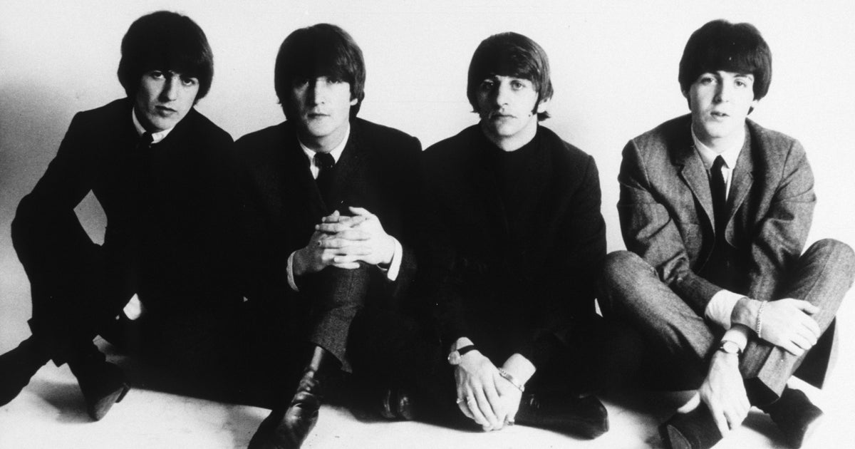 I Beatles hanno pubblicato la loro ultima nuova canzone, “Now and Then”, grazie all’intelligenza artificiale e alle registrazioni d’archivio