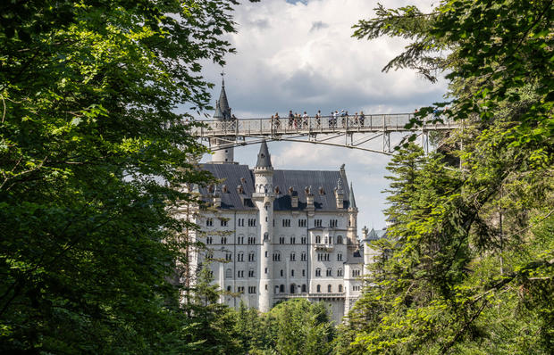 Tourist dies after attack at Neuschwanstein Castle 