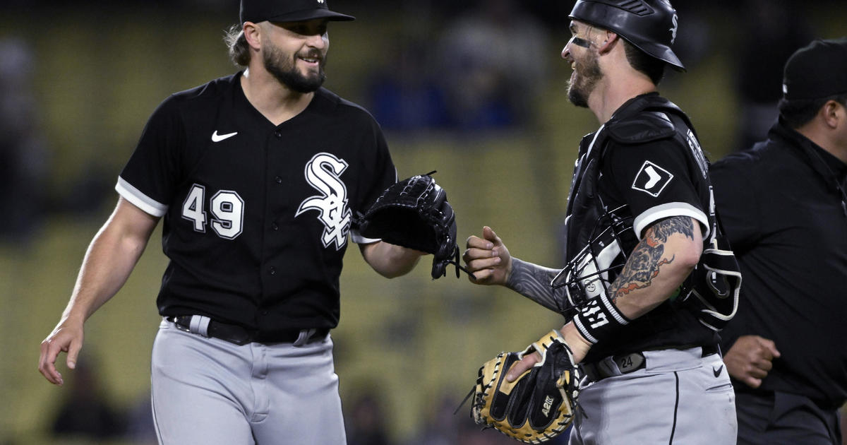 White Sox, starter Lance Lynn agree to two-year contract