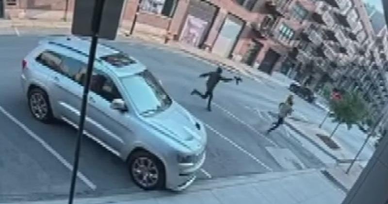 Surveillance video shows gunman chase victim in violent River North shooting