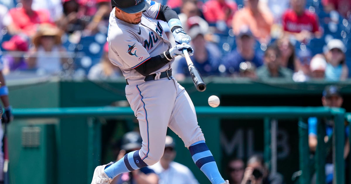 Marlins finish sweep of Nationals 4-2 Marlins finish sweep of Nationals 4-2