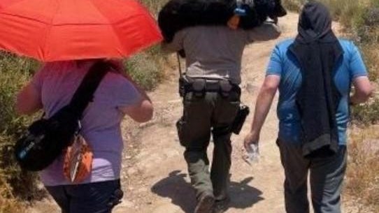 couple-plus-dog-rescue.jpg 