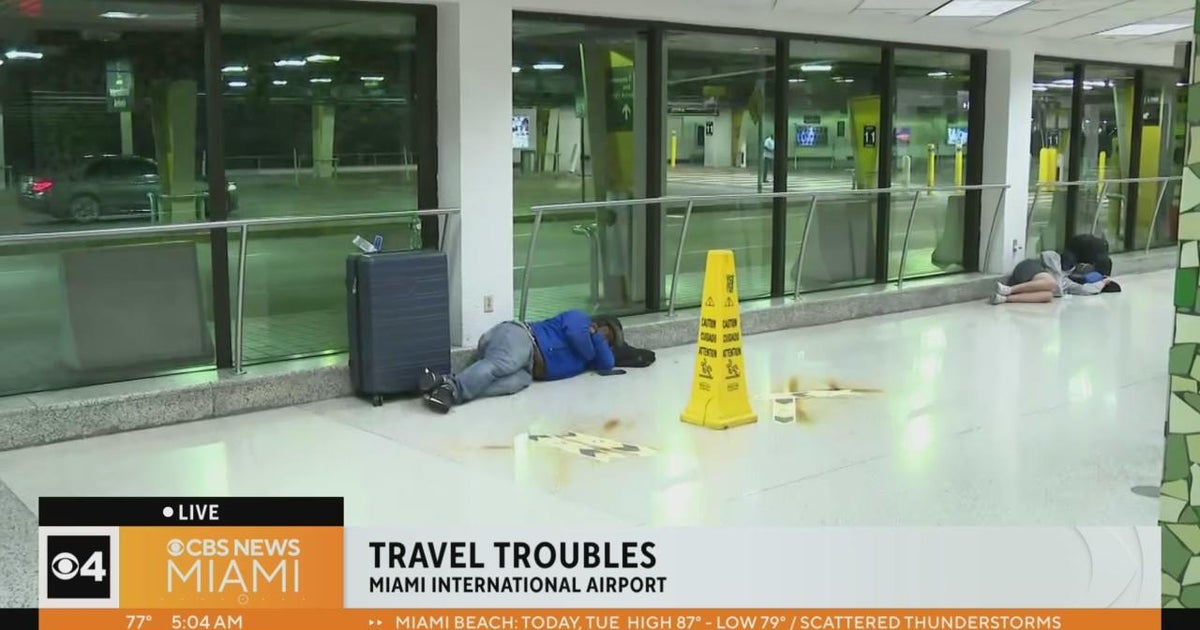 Stormy weather caused travel delays at South Florida airports - CBS Miami