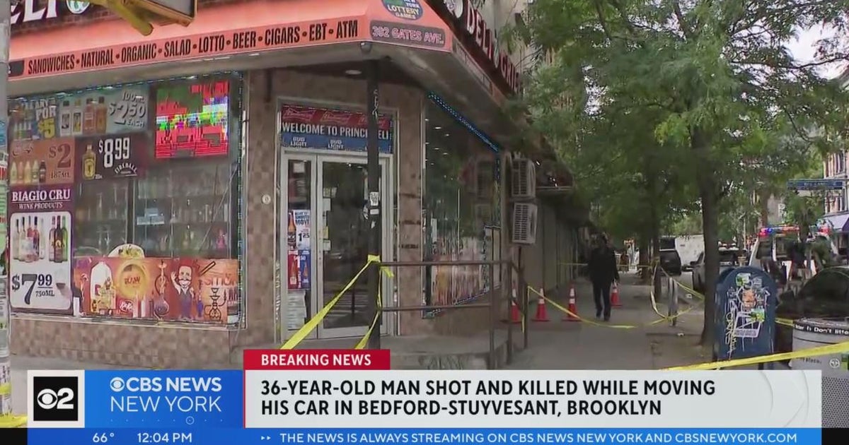 Man shot moving car early Wednesday morning in Brooklyn - CBS New York
