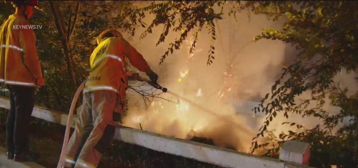 Man arrested for allegedly starting fires along the 101 Freeway in ...
