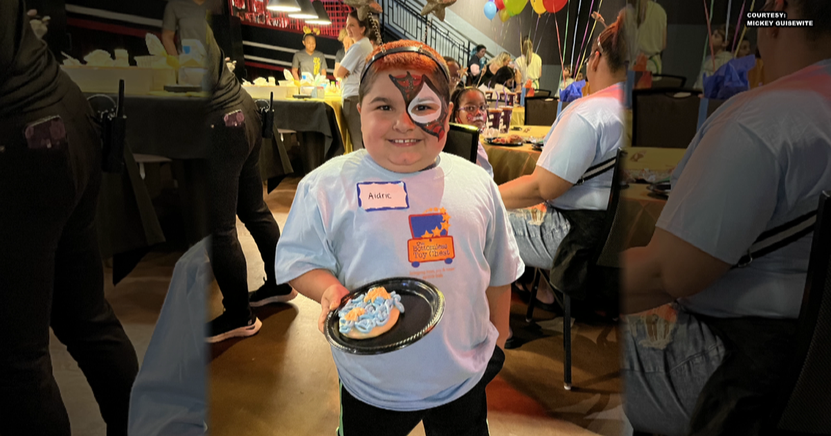 Kids battling cancer, their families receive star treatment in Royal Oak - Vimarsana News