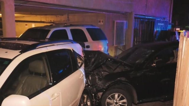 gardena-carport-crash.jpg 