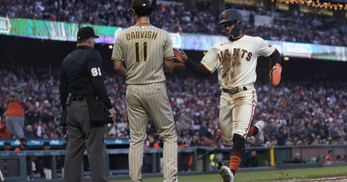Giants score 6 runs in the 9th inning of an 8-3 win, sending the Angels to  their 7th straight loss