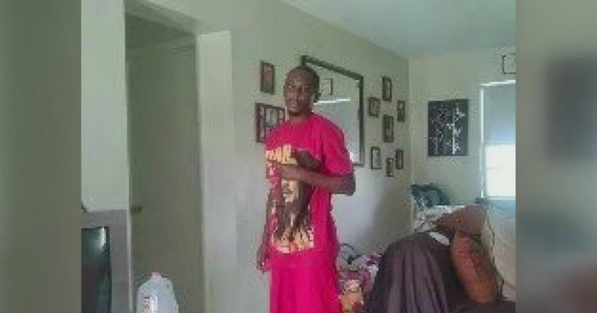 West Perrine father of two shot, killed in property