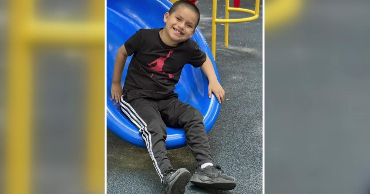 Police seek man who crashed into 6-year-old in East Harlem while riding  scooter; Victim in critical condition - ABC7 New York