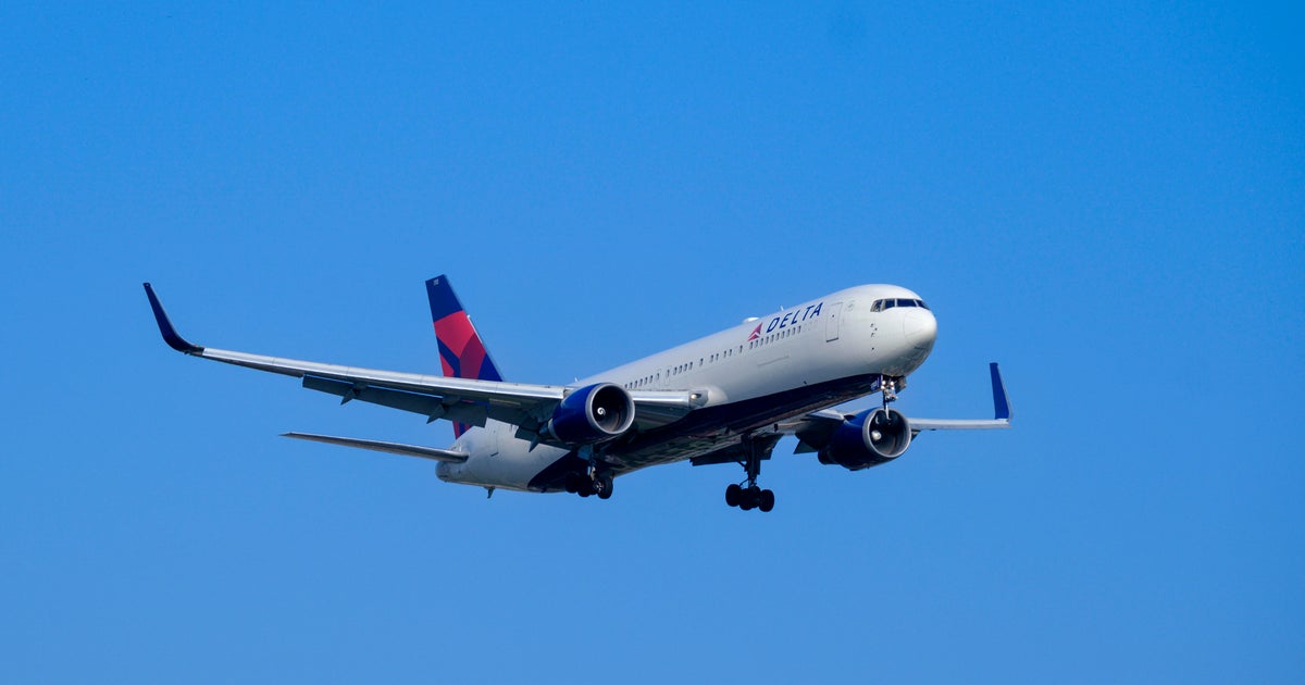 Worker dead after being ingested into plane engine at San Antonio airport  CBS News Worker dead after being ingested into plane engine at San Antonio airport  CBS News