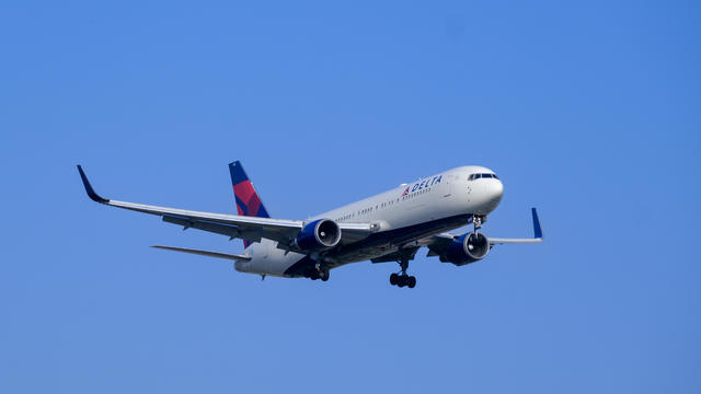 Plane Landing In Zaventem Airport 