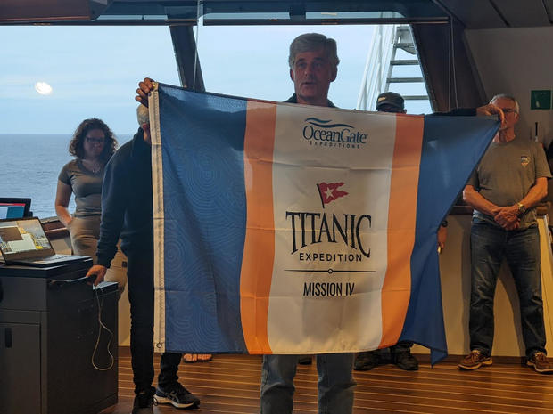 stockton-rush-titanic-expedition-flag-anthony-laudato.jpg 