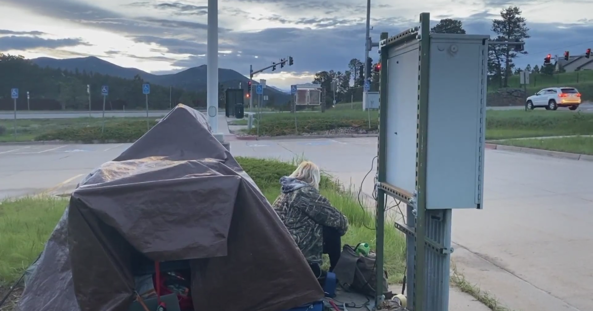 Broncos shirts should be sent to Colorado's homeless