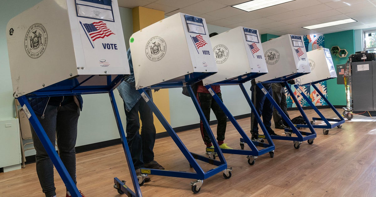 new york primary polls close