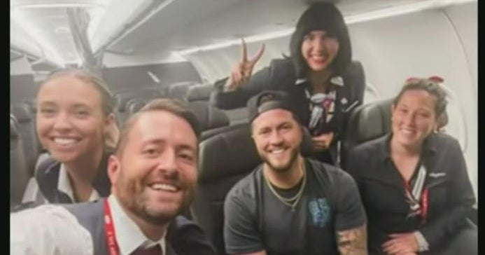 Air passenger gets plane all to himself after waiting out 18-hour delay - Vimarsana News
