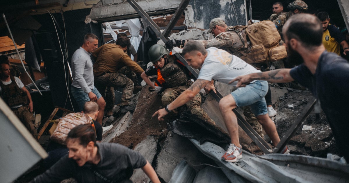 Russia blows up packed Ukraine restaurant killing kids as Putin shows war still on after Wagner mutiny CBS News Russia blows up packed Ukraine restaurant killing kids as Putin shows war still on after Wagner mutiny CBS News