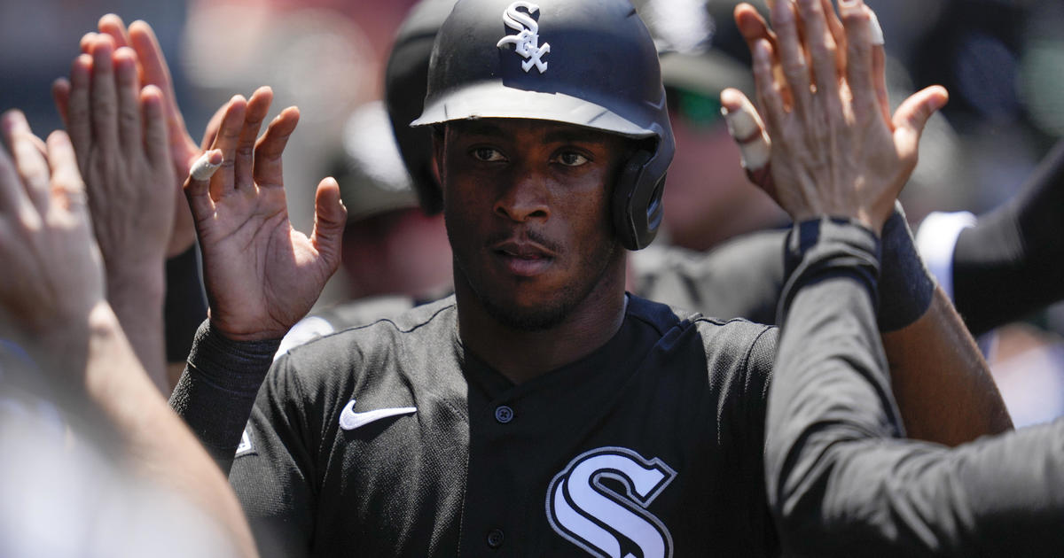 Chicago White Sox left fielder Andrew Benintendi (23) prepares for the game  against the Colorado Rockies